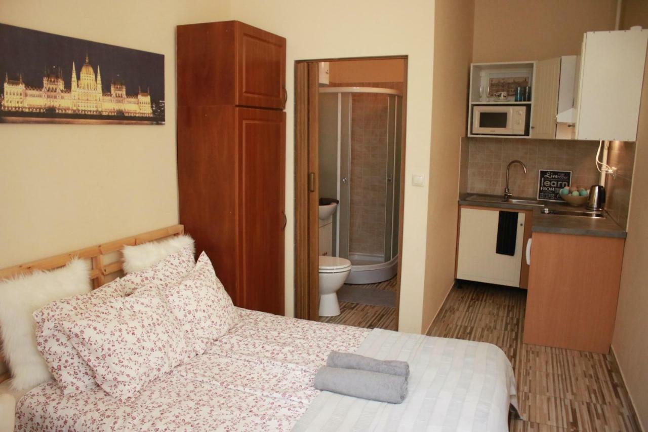 Budget Apartment Budapest Luaran gambar