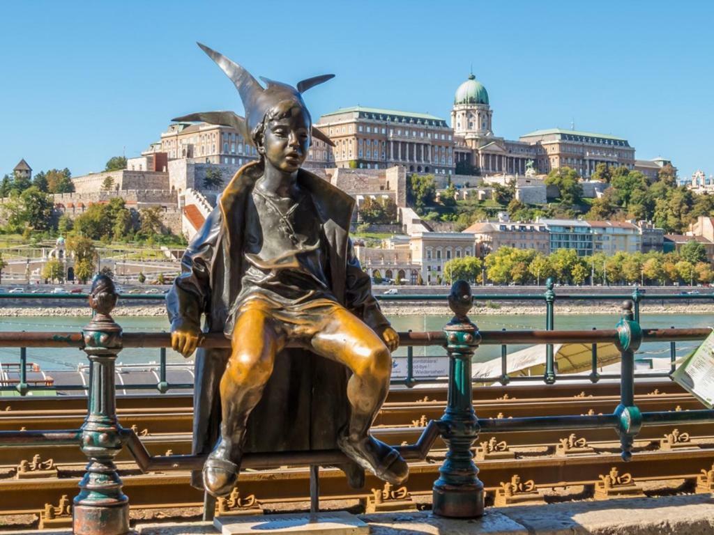 Budget Apartment Budapest Luaran gambar